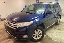 2013 Toyota Highlander SE