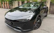 2025 Toyota Prius LE