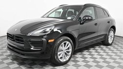 2025 Porsche Macan T