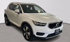 2019 Volvo XC40 T5 Momentum