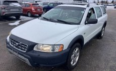 2005 Volvo XC70 Base