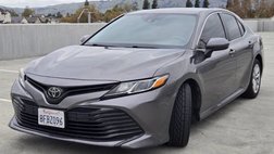 2018 Toyota Camry LE
