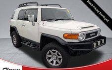 2014 Toyota FJ Cruiser Base