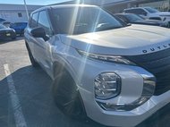 2023 Mitsubishi Outlander SEL Black Edition