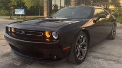 2016 Dodge Challenger SXT Plus