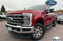 2024 Ford Super Duty F-350 Lariat