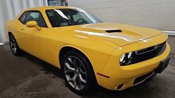 2017 Dodge Challenger SXT Plus