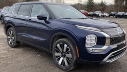 2026 Mitsubishi Outlander SE