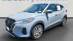 2022 Nissan Kicks SV