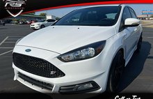 2017 Ford Focus ST