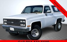 1990 Chevrolet Blazer 2-Door 4WD