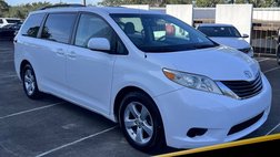 2014 Toyota Sienna LE 8-Passenger