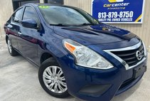 2019 Nissan Versa SV