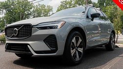 2025 Volvo XC60 T8 Plus Dark Theme