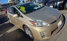 2011 Toyota Prius Two