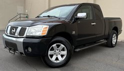 2004 Nissan Titan LE