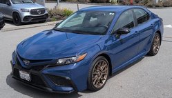 2024 Toyota Camry Hybrid SE Nightshade