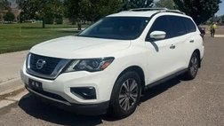 2020 Nissan Pathfinder S