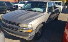 2000 Chevrolet Silverado 1500 LS
