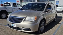 2014 Chrysler Town and Country Touring-L