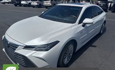 2019 Toyota Avalon Hybrid Limited