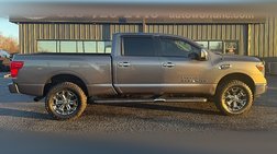 2017 Nissan Titan XD SL