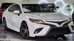 2020 Toyota Camry SE