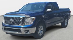 2017 Nissan Titan SV
