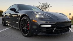 2020 Porsche Panamera GTS