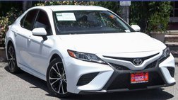 2020 Toyota Camry SE Nightshade