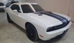 2014 Dodge Challenger SXT Plus