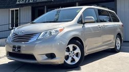 2016 Toyota Sienna XLE 7-Passenger Auto Access Se