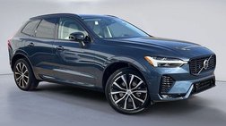 2025 Volvo XC60 B5 Plus Dark Theme