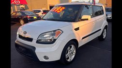 2010 Kia Soul +