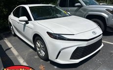 2025 Toyota Camry Hybrid LE