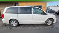 2015 Chrysler Town and Country Limited Platinum