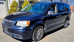 2014 Chrysler Town and Country Touring-L