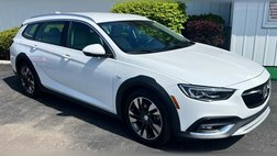 2018 Buick Regal TourX Essence