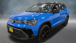 2025 Volkswagen Taos SE Black 4Motion