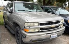 2001 Chevrolet Tahoe Base