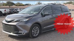 2023 Toyota Sienna XLE