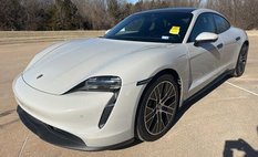 2022 Porsche Taycan Base