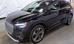 2022 Audi Q4 e-tron quattro Premium Plus 50