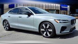 2024 Volvo S60 Recharge T8 Ultimate Dark Theme