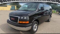 2015 GMC Savana LT 2500