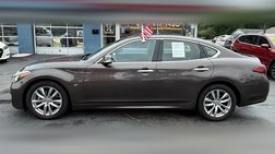 2017 Infiniti Q70 3.7