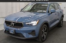 2024 Volvo XC40 B5 Core Bright Theme