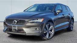 2025 Volvo V60 Cross Country B5 Plus