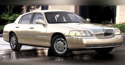 2011 Lincoln Town Car Signature Limited