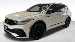 2022 Volkswagen Tiguan SE R-Line Black